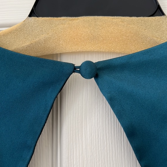 Dress - Picture 5 of 6